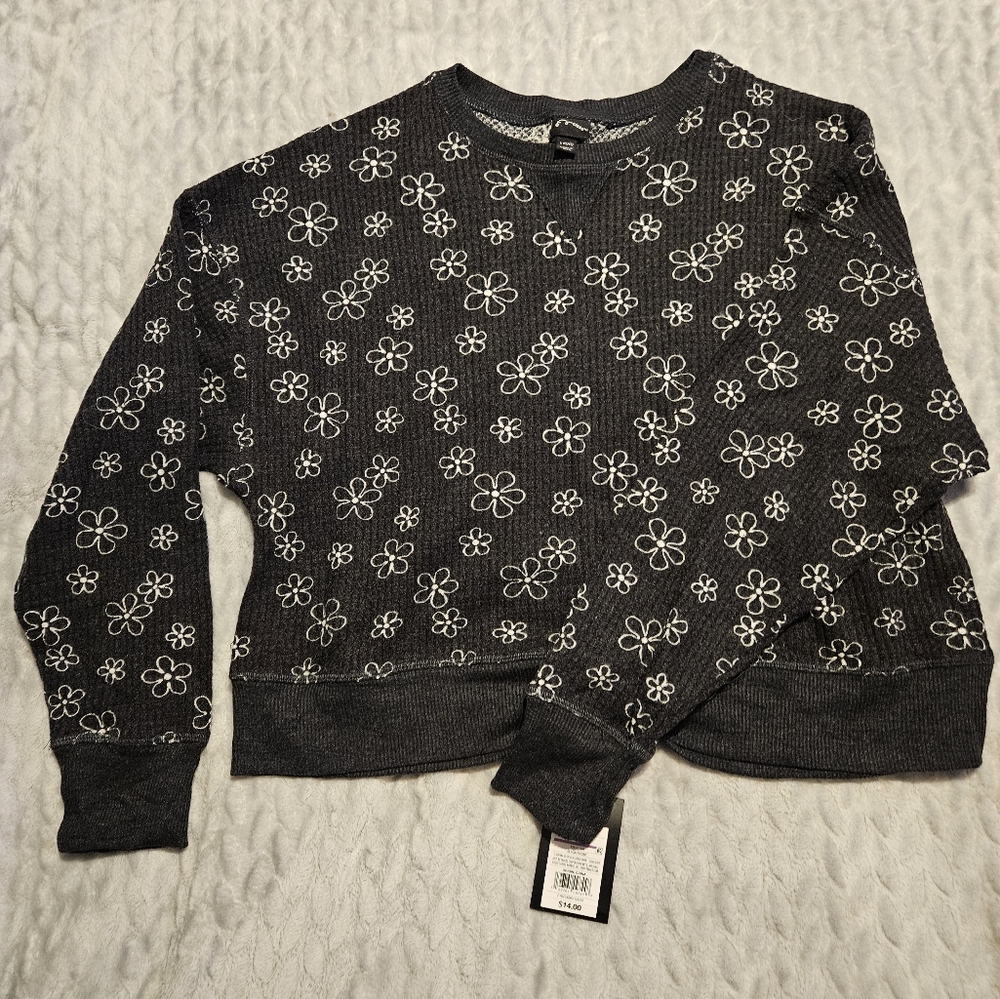 Girls 10/12 black with flowers long sleeve